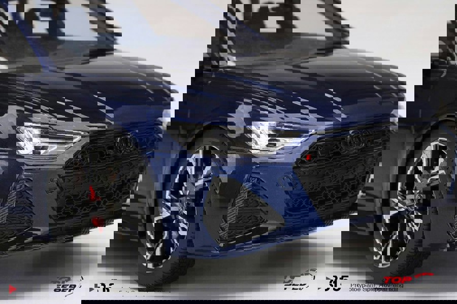 TSM Audi RS6 Avant Carbon Black Navarra Blue Metallic 1:18 Scale TSM TS0315