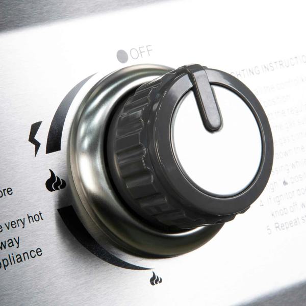 Dellonda DG17 Barbecues Action shot - dial