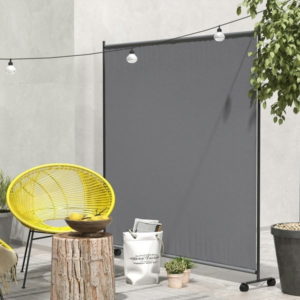 Outdoor Privacy Screen