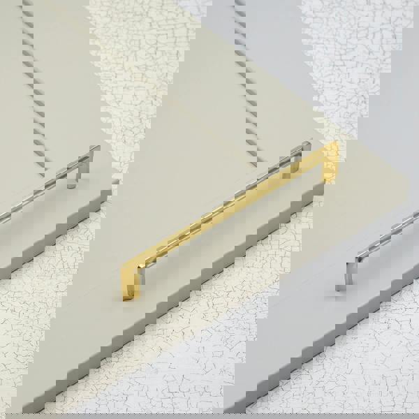 Handle & Home 160mm Matt Brass Ribbed D Handle