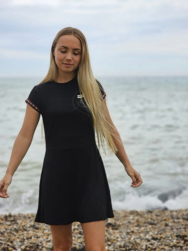 Handmade Stories Little black skater dress