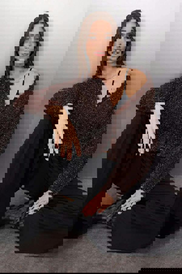 WOVCOR Glittery Beard Yarn Knit Cardigan