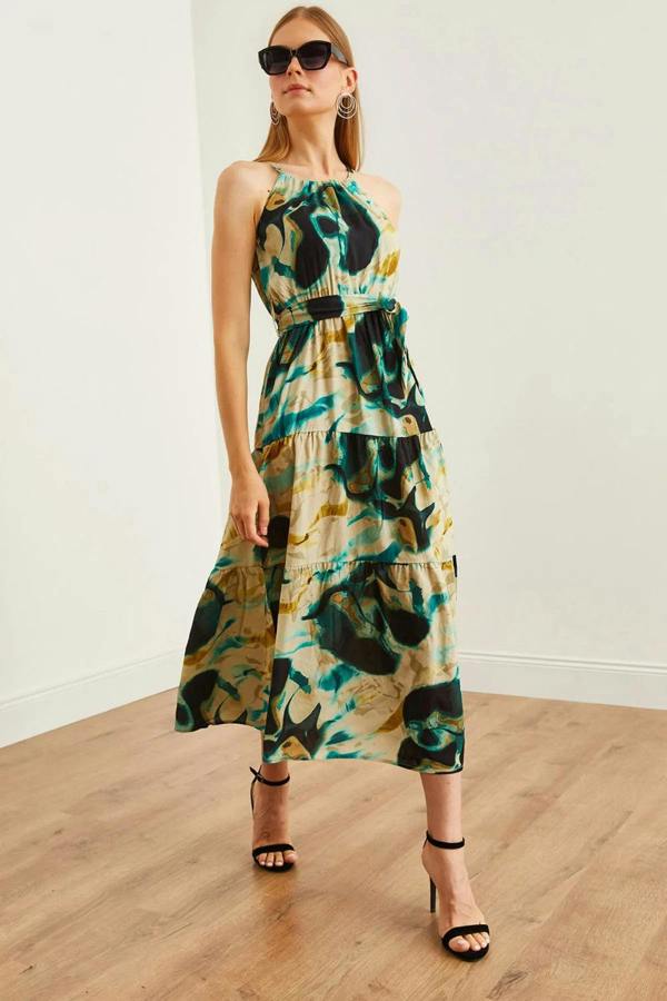 Hoxton Gal Halter Neck Belted Midi Dress