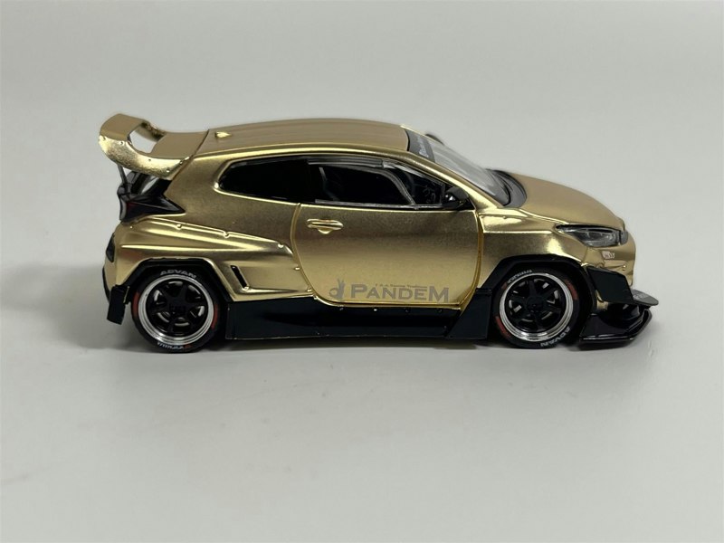 Pop Race Pandem GR Yaris Gold 1:64 Scale Pop Race PR640041