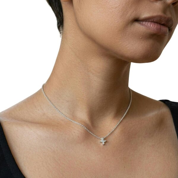 Uchi & Soto Kinmokusei Silver Floral Pendant Necklace