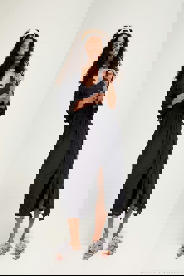 Pretty You London Women's Bamboo Lace Kimono Robe Dressing Gown in Raven