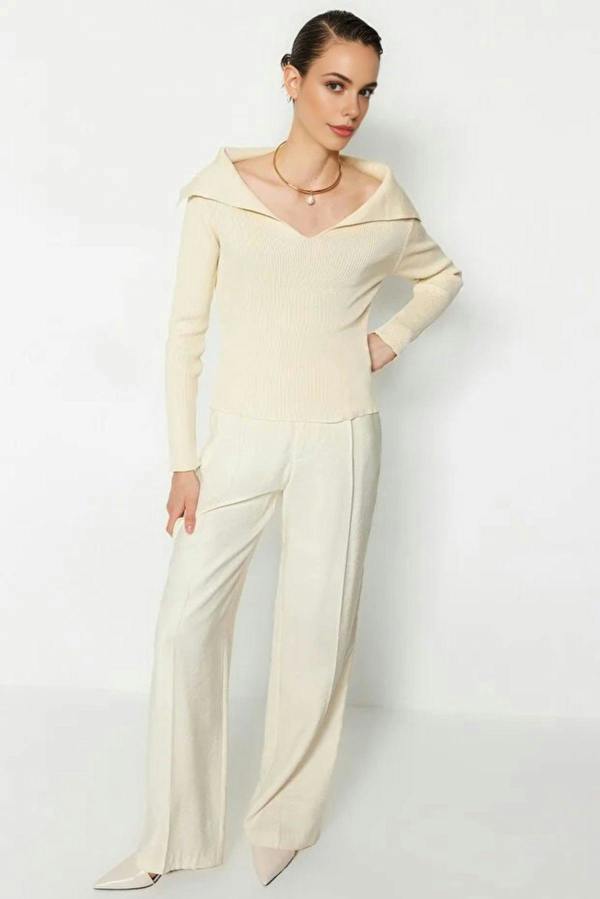 WOVCOR Carmen Collar Knit Sweater