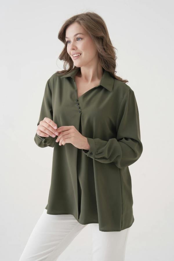 Hoxton Gal Relaxed Fit Long Sleeves Blouse in Khaki