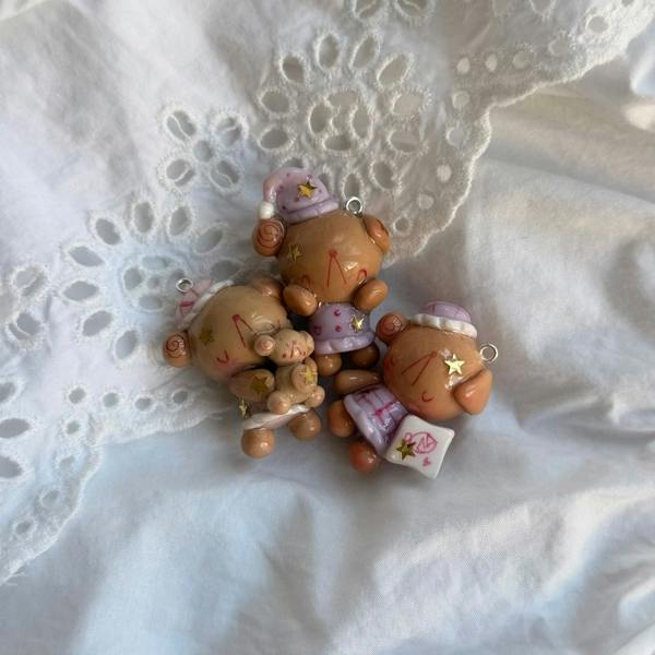 Lovedbymimii Sleepy Bear Keychains