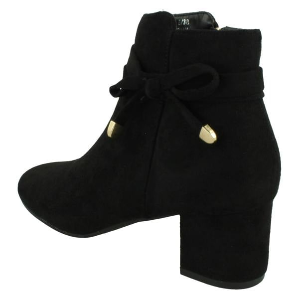 Spot On Ladies Block Heel Wide Fit Ankle Boots with Size Tie and Inside Zip F51235