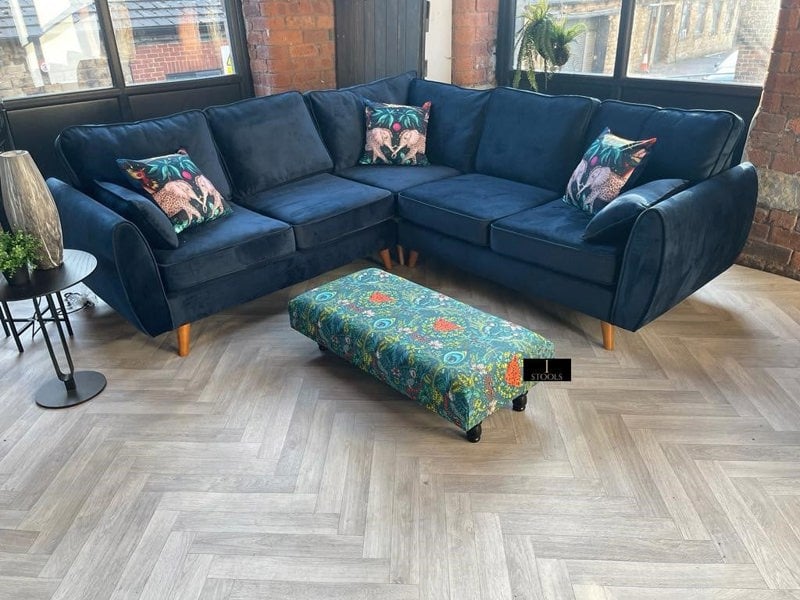 ISTOOLS Green Printed Fabric Multicolour Footstool Bench – Stylish, Comfortable & Multi-purpose