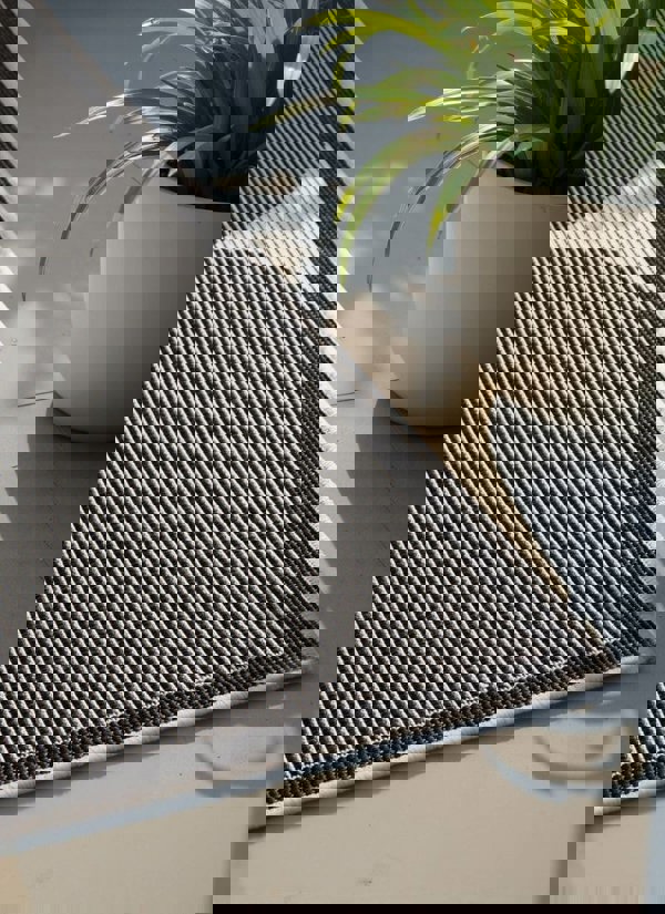 The Rugs Reversible Weatherproof Indoor-Outdoor Rug