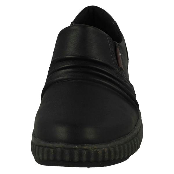 Clarks Ladies Clarks Ruffle Detailed Gusset Side Shoes Magnolia Faye