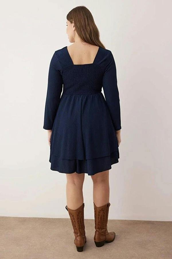 WOVCOR Square Neck Skater Crepe Knit Plus Size Dress