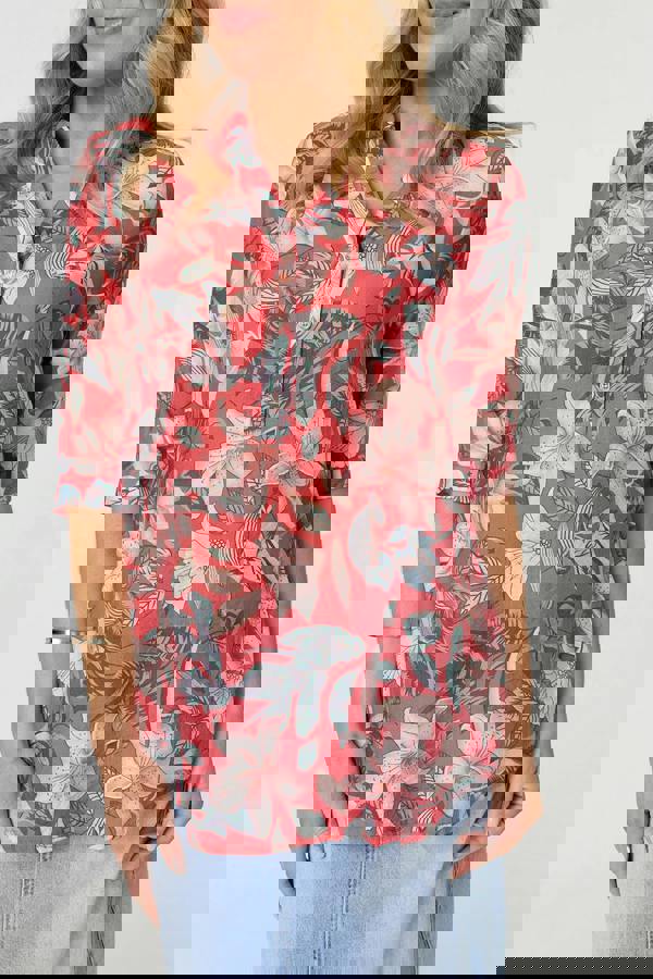 Red | Floral 3/4 Sleeve Relaxed V-Neck Blouse