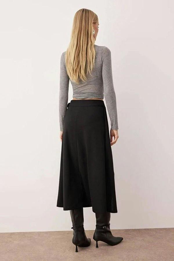 WOVCOR Skater Stretch Crepe Knit Skirt with Belt Detail