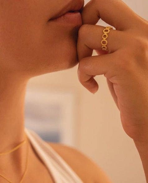 14K Gold Loop Link Stacking Ring - Rings - Elk & Bloom