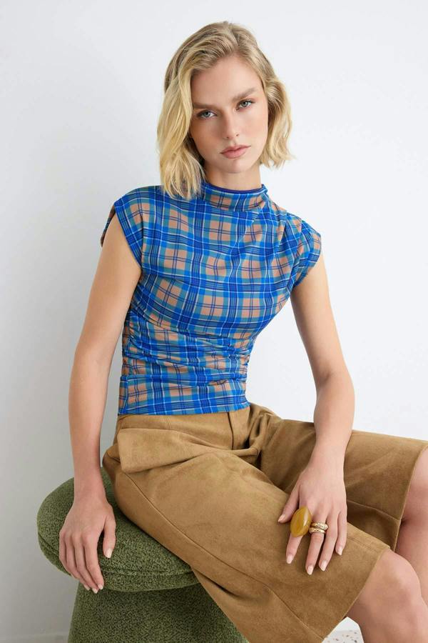 WOVCOR High Neck Sleeveless Fitted Mesh Blouse