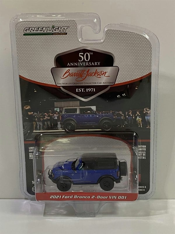 2021 ford bronco 2 door vin 001 blue 1:64 scale greenlight 37240e