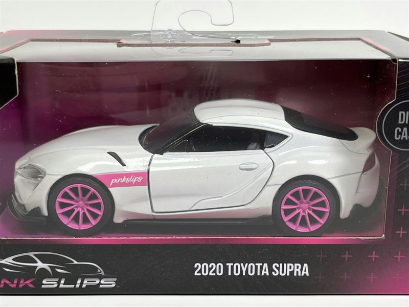 Jada 2020 Toyota Supra White 1:32 Scale Pink Slips Jada 253292000 24106