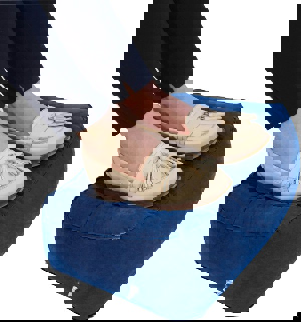 Aidapt Inflatable Footrest Cushion