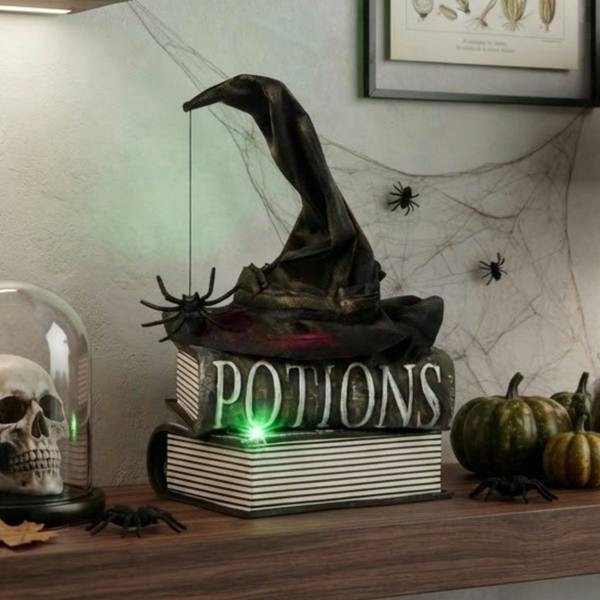 Garden Greatness Sensor Activated Animated Witches Hat