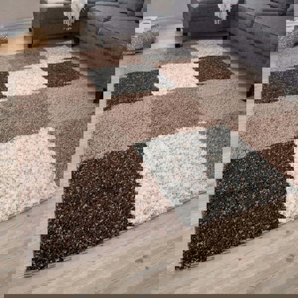 Shaggy Rug Geometric Design Brown