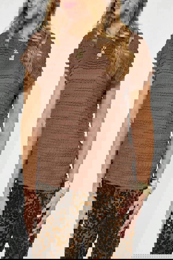 Brown | Ruffled Texture Short Sleeve Top