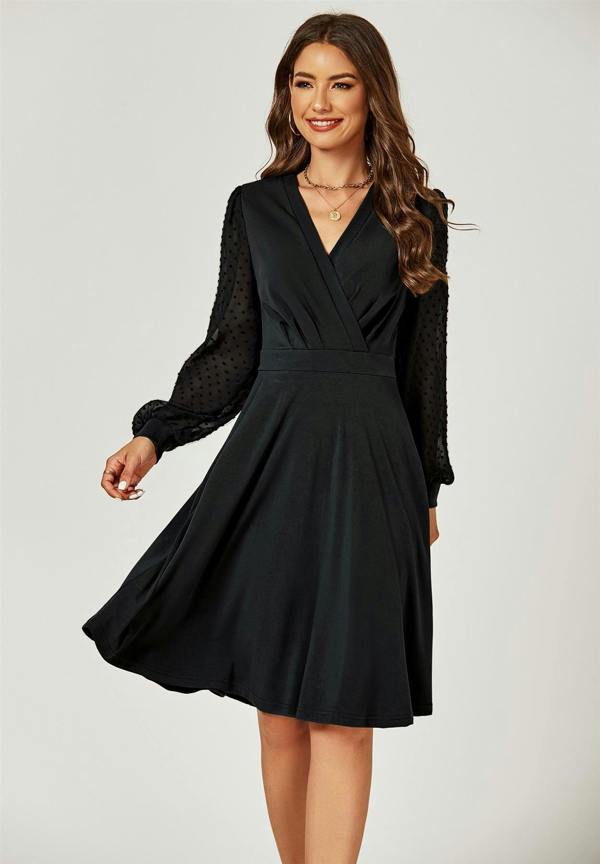 FS Collection Long Chiffon Sleeve Pleated Midi Dress In Black