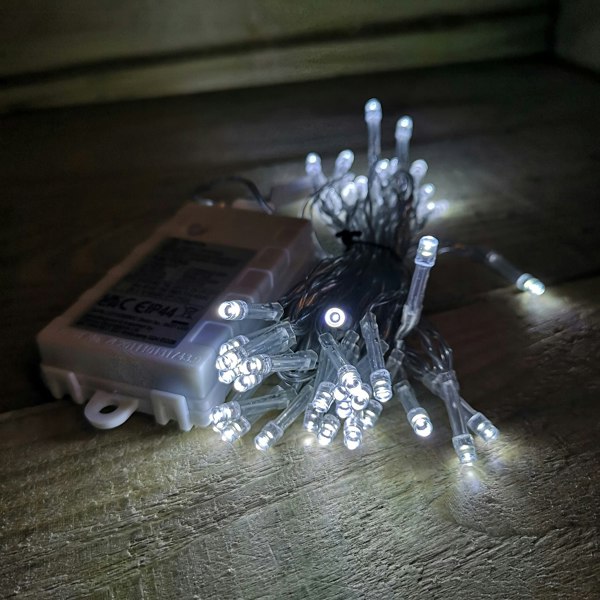 Samuel Alexander 50 LED 5m Premier Christmas Outdoor Multi Function Battery Lights with Timer & Clear Cable in Cool White