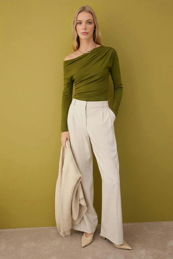 WOVCOR Asymmetrical Collar Knit Blouse with Drape Detail