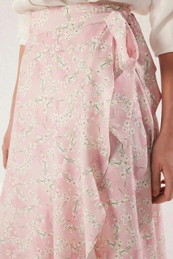 WOVCOR Floral Wrap Woven Skirt