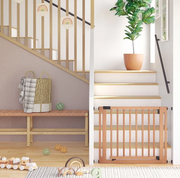 Safetots Wooden Elegance Gate, Natural, 95cm - 103cm, Pressure Fit Safety Gate, 73cm Extra Wide Doorway, Easy Installation