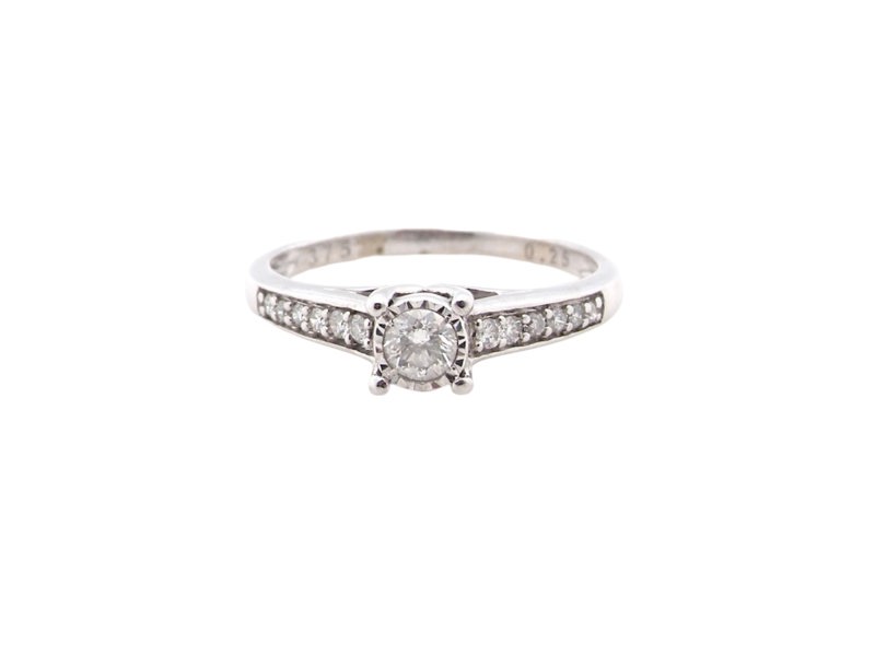 Vintage Tom A modern solitaire Diamond Ring