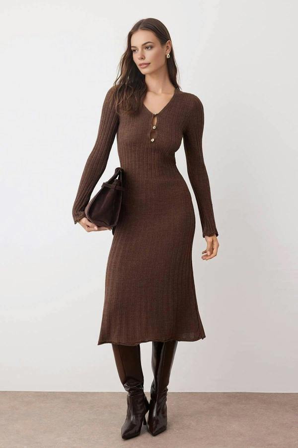 WOVCOR Maxi V-Neck A-line Knitted Long Dress