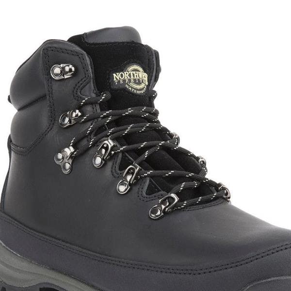 Northwest Territory Pelly walking boot in Black with NWTDry membrane for total waterproof protection