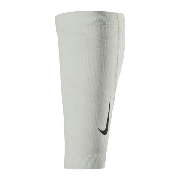 Nike Zoned Knitted Calf Sleeve - White