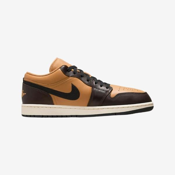 Nike HQ3603-201 Sneakers   in  Black