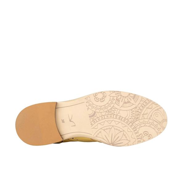 Embassy London Brick Lane - Pastel Yellow - Women's contrast leather lace-up brogue