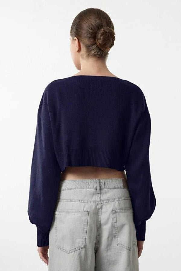 WOVCOR Super Crop Knit Cardigan with Bow Detail