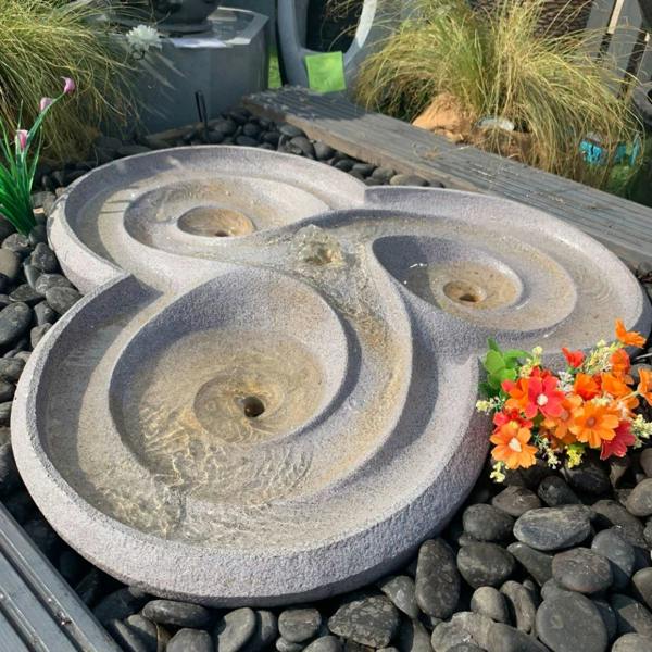 Tranquillity Water Features Dropa Stone Contemporary Solar Water Feature