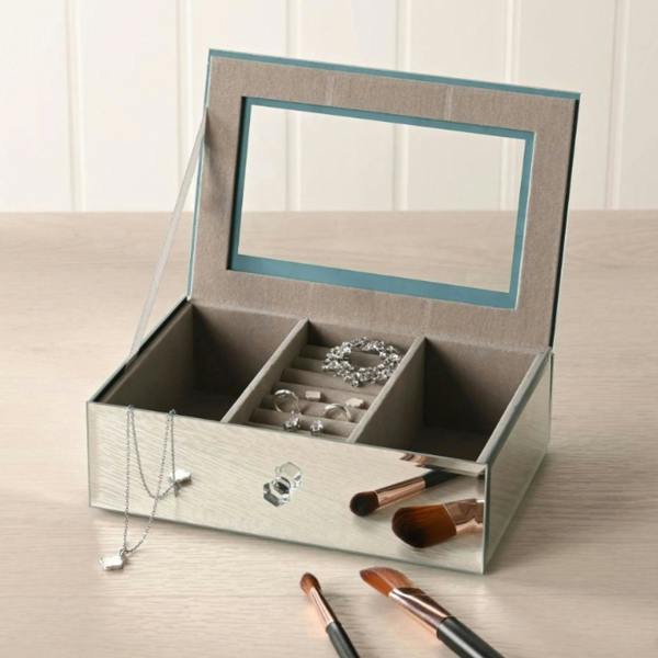 Garden Greatness Single Mirror Glass Jewellery Box