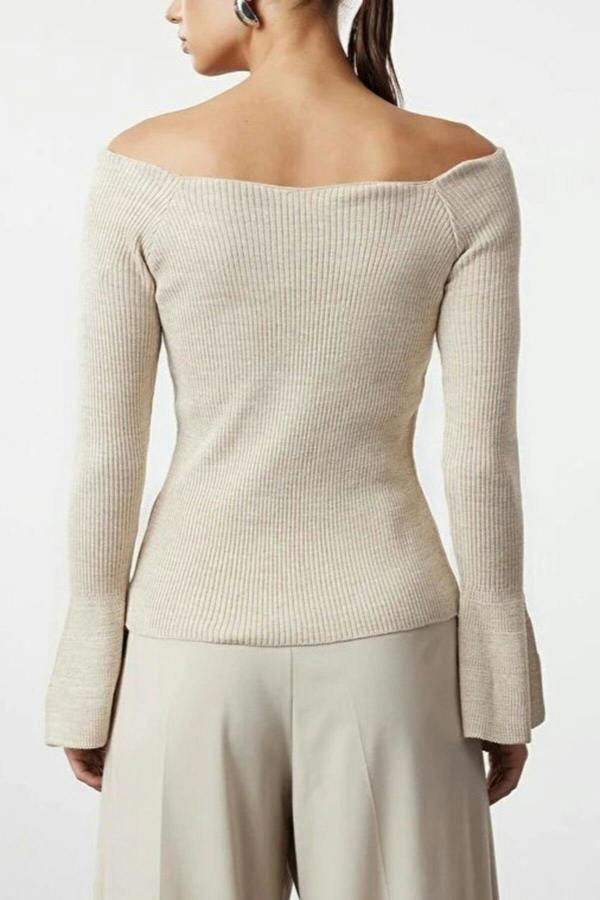 WOVCOR Carmen Collar Knit Sweater
