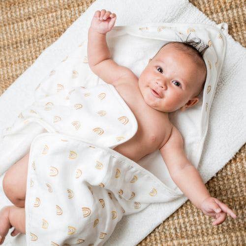 Lulujo - Hooded Towel - Rainbow