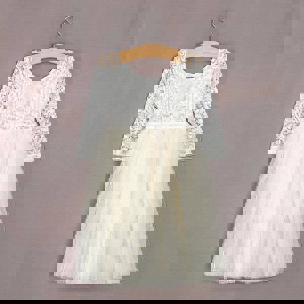 Rear design of baby dress