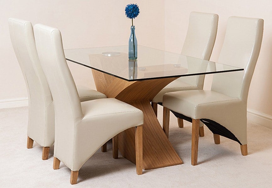 That's Furniture Valencia Oak Small Glass Dining Table & Lola Leather Chairs