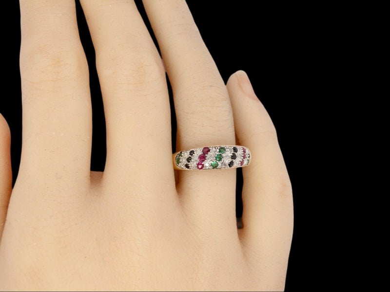 Vintage Tom A multi colour gemstone dress ring