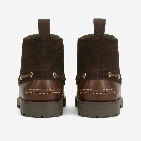 Barbour HARLE MID Chukka Boots   in  Brown