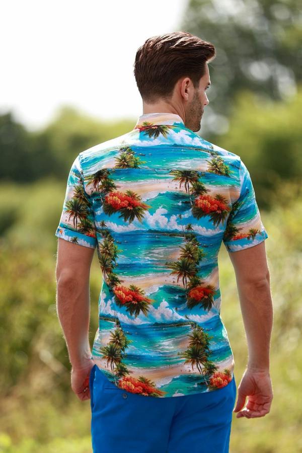 HAWAIIAN BEACH PRINT SHORT SLEEVE SHIRT – Premium Men's Patterned Shirt by Claudio Lugli | Bold Design, Tailored Fit, Best Printed Shirts