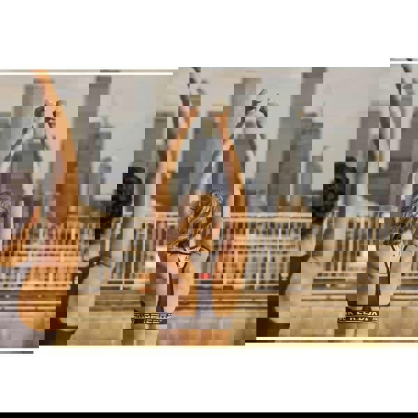 2 women exercising outside using Reebok 1kg Dumbbells